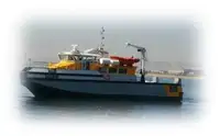 குழு படகு விற்பனைக்கு