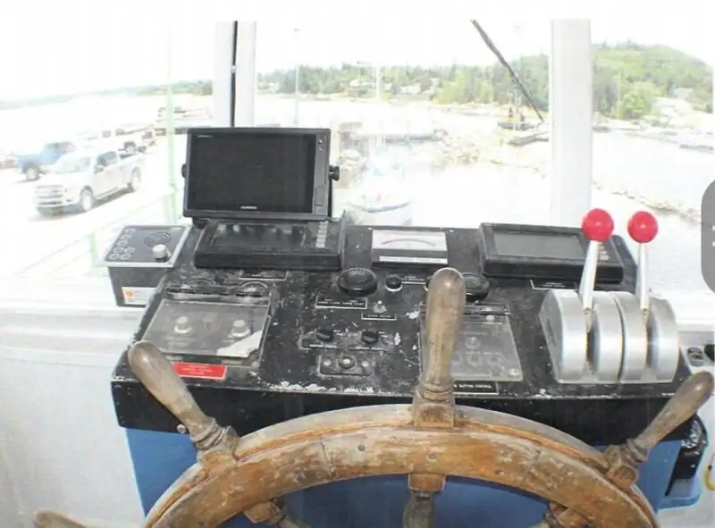 குரூஸ் கப்பல் விற்பனைக்கு