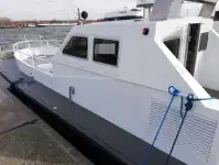காவல் படகு விற்பனைக்கு