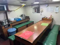 டிராலர் விற்பனைக்கு