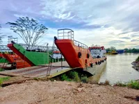 லேண்டிங் கிராஃப்ட், டேங்க் விற்பனைக்கு