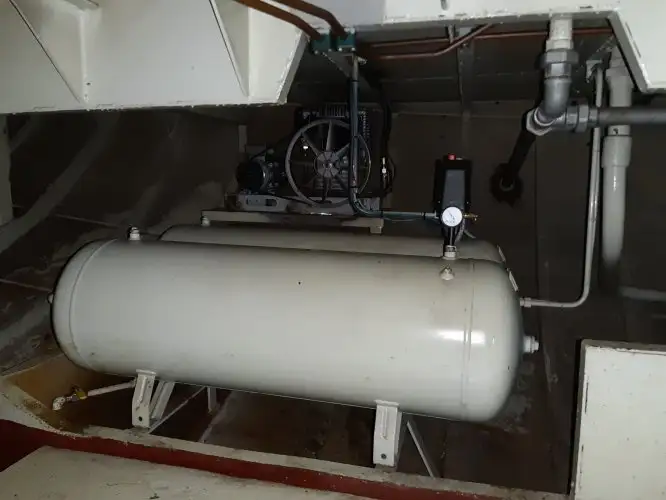 டிராலர் விற்பனைக்கு