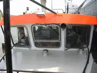 குழு படகு விற்பனைக்கு