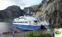 கேடமரன் விற்பனைக்கு