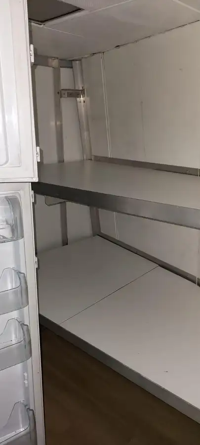 குழு படகு விற்பனைக்கு