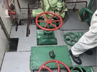 துடுப்புப் படகு விற்பனைக்கு
