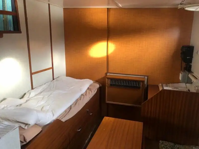 எண்ணெய் / இரசாயன டேங்கர் விற்பனைக்கு