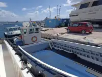 பணிப் படகுகள் விற்பனைக்கு