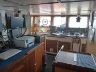 டிராலர் விற்பனைக்கு