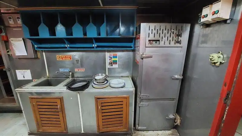 இழுக்கும் படகு விற்பனைக்கு