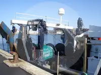 டிராலர் விற்பனைக்கு