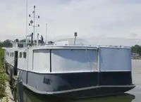 டிராலர் விற்பனைக்கு