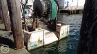 டிராலர் விற்பனைக்கு