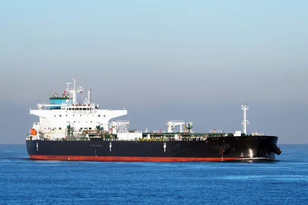 Oil/Chemical tanker for sale