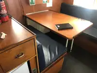 இழுக்கும் படகு விற்பனைக்கு