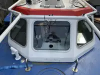 காவல் படகு விற்பனைக்கு