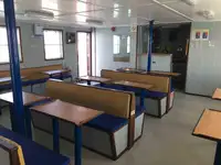 லேண்டிங் கிராஃப்ட், டேங்க் விற்பனைக்கு