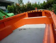 வேலை செய்யும் படகுகள் விற்பனைக்கு