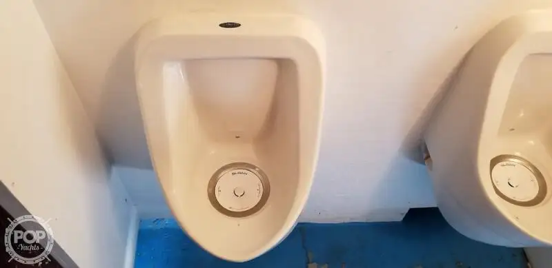 கேட்டமரன் விற்பனைக்கு
