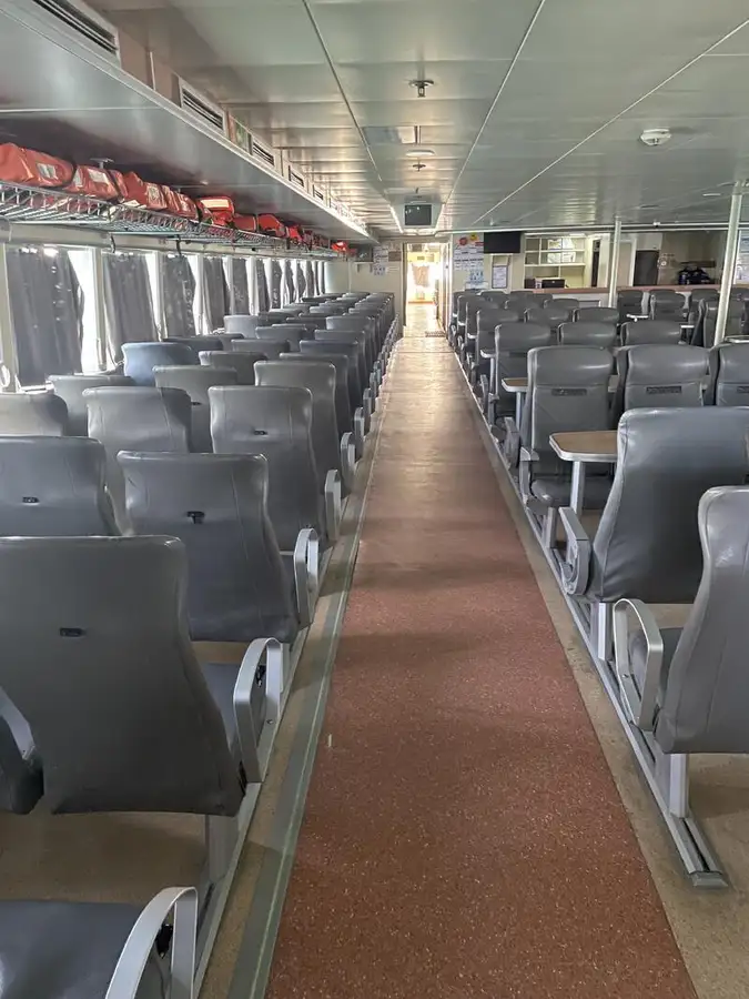 ரோ-ரோ கப்பல் விற்பனைக்கு