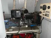 காவல் படகு விற்பனைக்கு