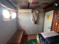 இழுக்கும் படகு விற்பனைக்கு