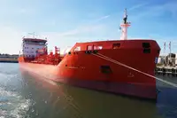 Oil/Chemical tanker விற்பனைக்கு