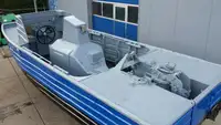 வேலை செய்யும் படகுகள் விற்பனைக்கு