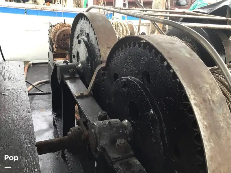 டிராலர் விற்பனைக்கு