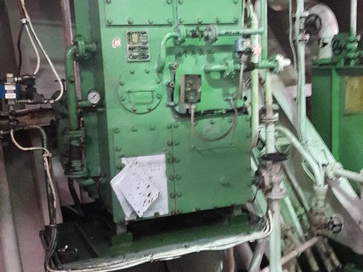 எண்ணெய் / இரசாயன டேங்கர் விற்பனைக்கு