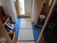 டிராலர் விற்பனைக்கு