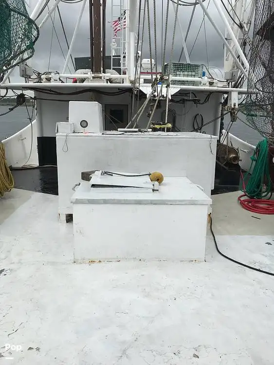 டிராலர் விற்பனைக்கு
