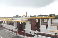 குரூஸ் கப்பல் விற்பனைக்கு