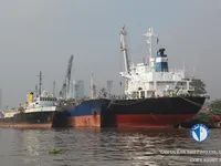 எண்ணெய் / இரசாயன டேங்கர் விற்பனைக்கு