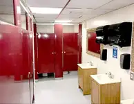 பயணிகள் கப்பல் விற்பனைக்கு