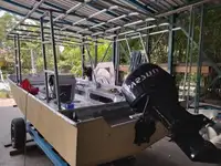 வேலை செய்யும் படகுகள் விற்பனைக்கு