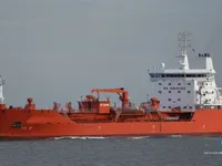 எண்ணெய் / இரசாயன டேங்கர் விற்பனைக்கு
