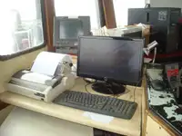 டிராலர் விற்பனைக்கு