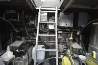 கடற்படை / இராணுவ கப்பல்கள் விற்பனைக்கு