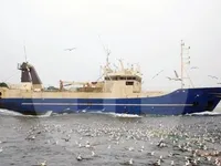 டிராலர் விற்பனைக்கு