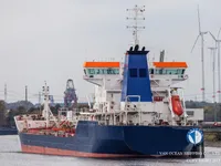 எண்ணெய் / இரசாயன டேங்கர் விற்பனைக்கு