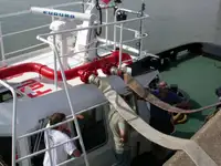 இழுக்கும் படகு விற்பனைக்கு