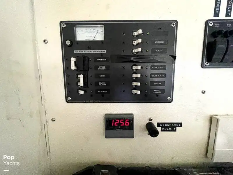 குரூஸ் கப்பல் விற்பனைக்கு