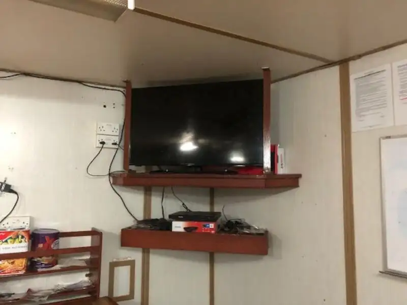 இழுக்கும் படகு விற்பனைக்கு