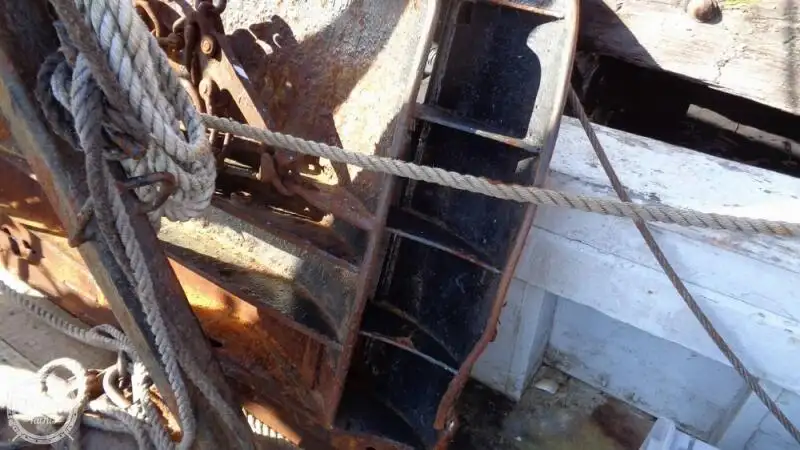 டிராலர் விற்பனைக்கு