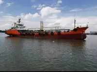 எண்ணெய் / இரசாயன டேங்கர் விற்பனைக்கு