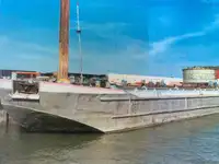 இழுக்கும் படகு விற்பனைக்கு