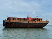 பarge விற்பனைக்கு