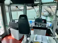 இழுக்கும் படகு விற்பனைக்கு