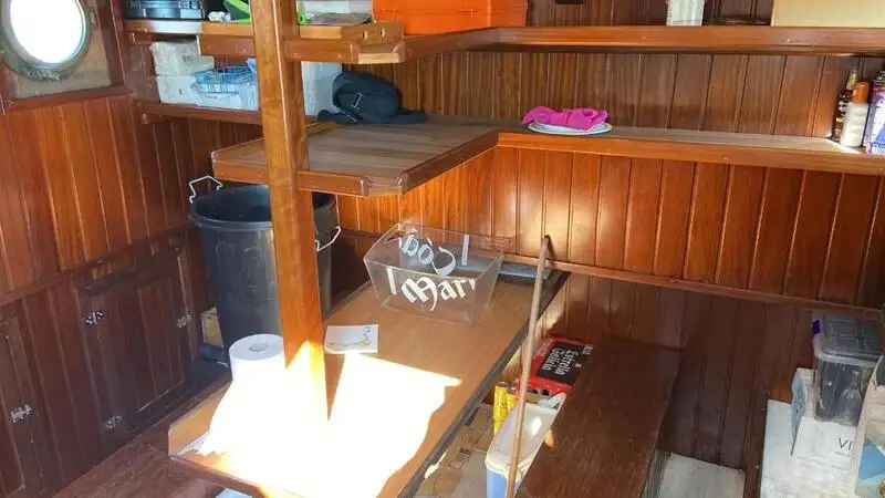 படகு கப்பல் விற்பனைக்கு